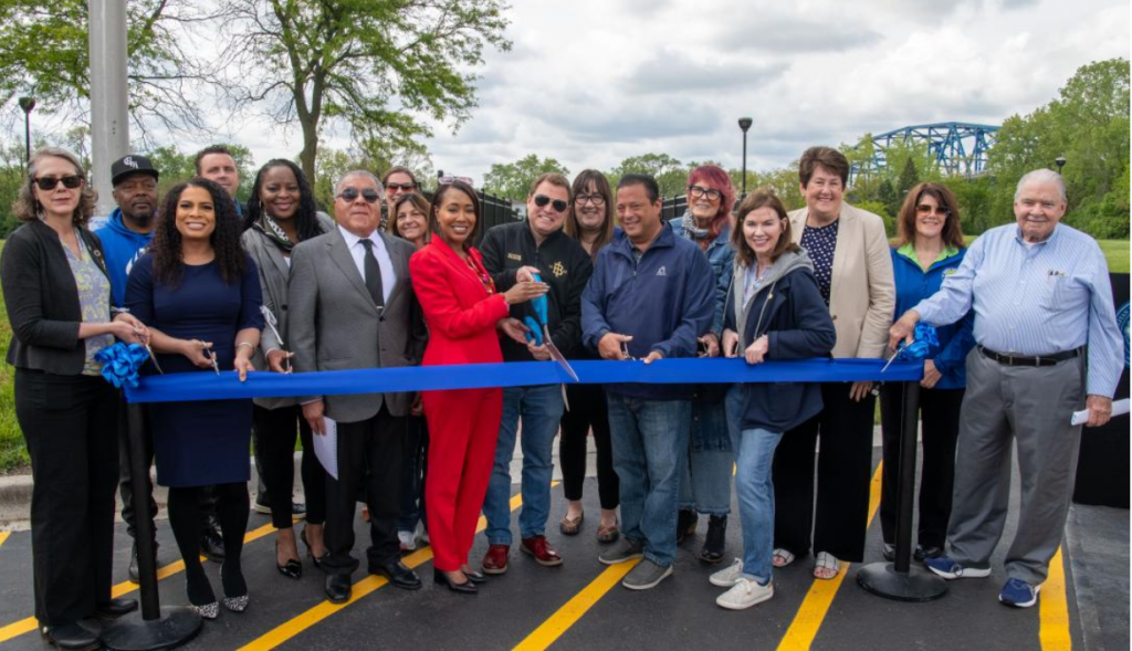 Event celebrates new ADA compliant gateway ramp